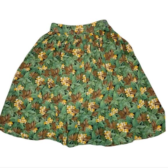 Vintage Pauline Paris fully Pleated all-over floral print midi skirt. - Picture 3 of 14